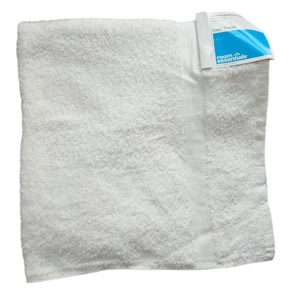 ROOM ESSENTIALS White Bath Towel Soft Absorbent Cotton Blend NEW with Tags